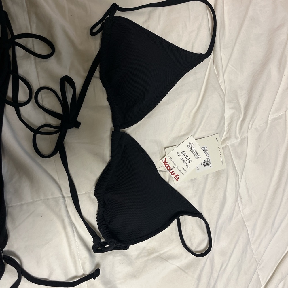 Willow Black Bikini Top